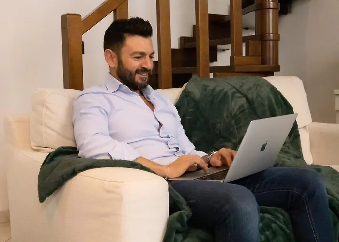 Del Buongustaio Гостевой дом Кальяри